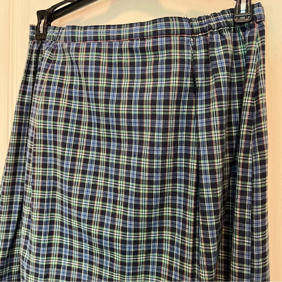 Vintage Blue Plaid Skirt - Picture 3 of 12